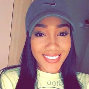 Meet your Posher, Ladeija-may