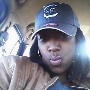 Meet your Posher, Akiya