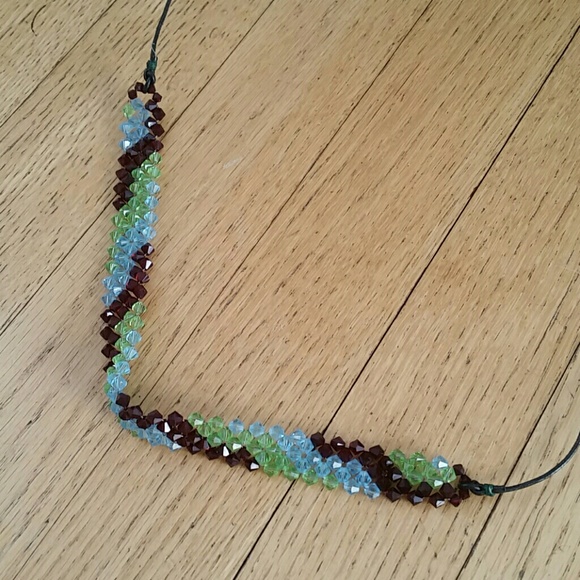 Gorgeous boutique crystal choker