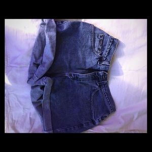 High waisted denim jeans