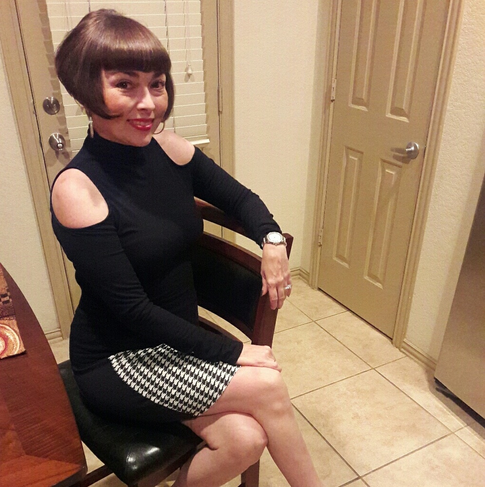 Meet your Posher, Nicole