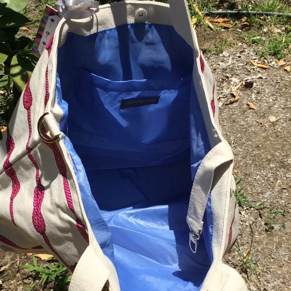 Sold Out. - Picture 2 of 8