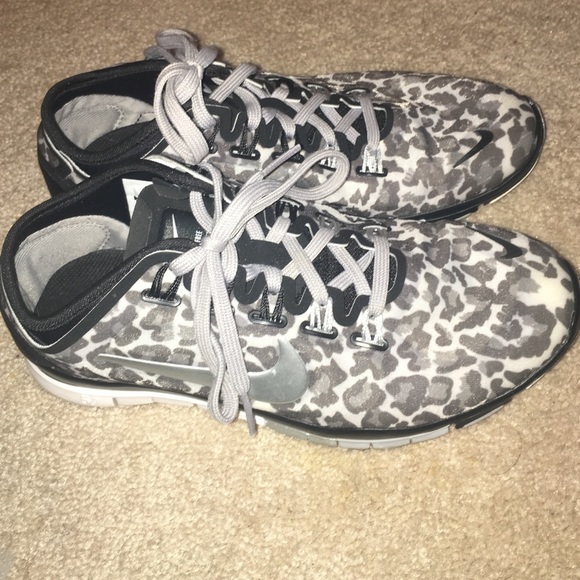 Nike leopard gym shoes