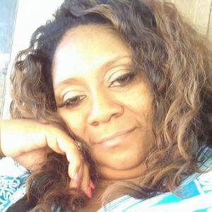 Meet your Posher, Pamela