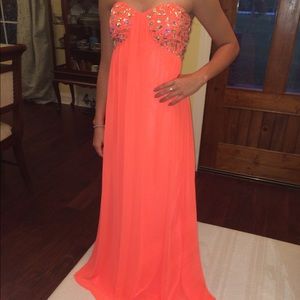 Prom dress
