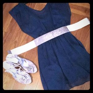 Express size xs, express belt s/m.