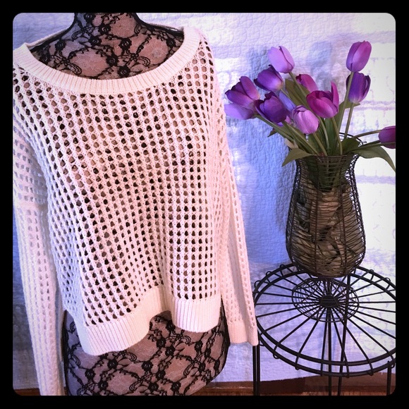 Roxy cream colored open back crop spring sweater