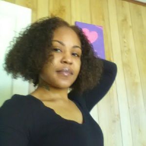 Meet your Posher, Lovie