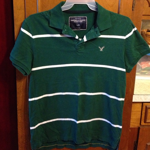 Men's American Eagle tee