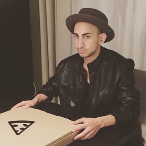 Meet your Posher, Jon