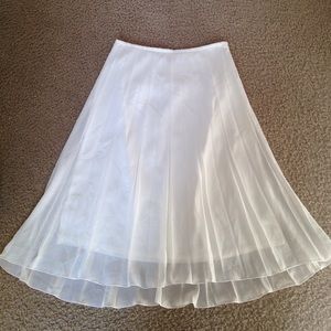 Off white skirt