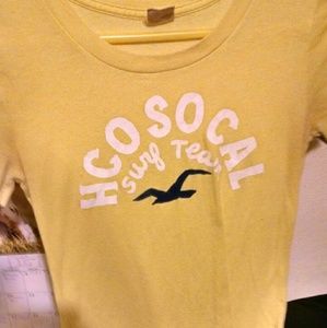 Women's hollister tee