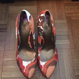 Beautiful pointed summer heel