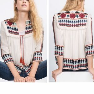 ❌SOLD❌ Zara floral embroidered jacket white