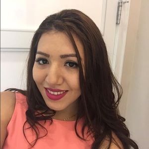 Meet your Posher, Maritza