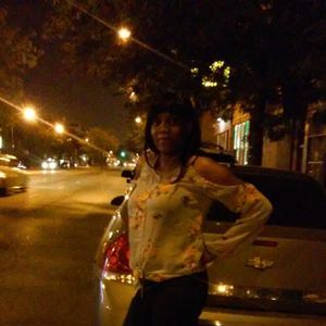 Meet your Posher, Yolanda