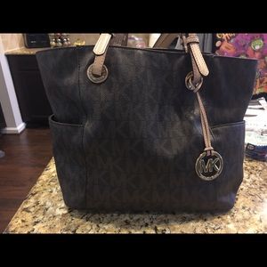 Authentic Michael Kors