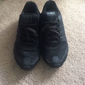 Nike shocks. In the right lighting/cheetah print!