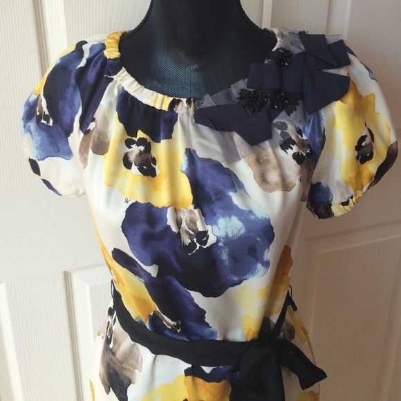 SIMPLY VERA Vera Wang dress. - Picture 3 of 4