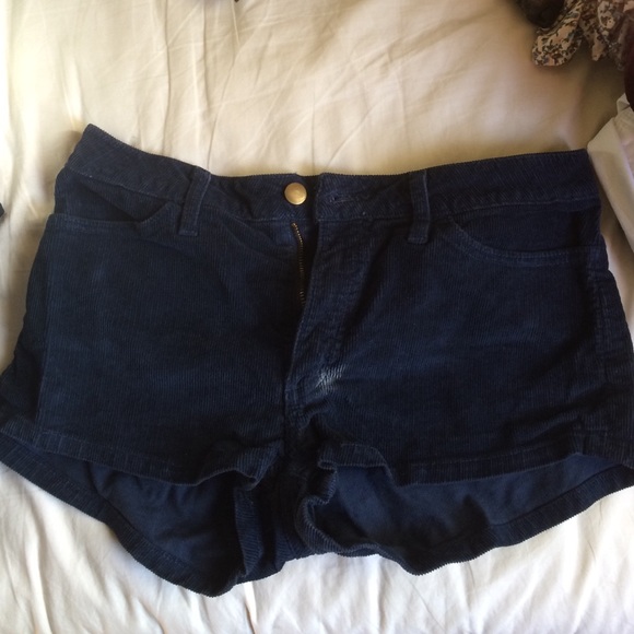 Size 27 courdaroy shorts