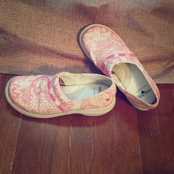 Nursing Shoes