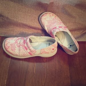 Nursing Shoes
