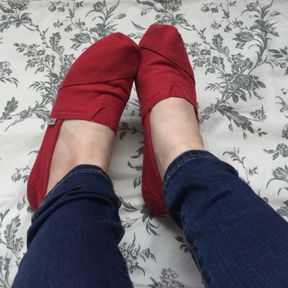 Red Authentic Toms