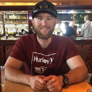 Meet your Posher, Zachary