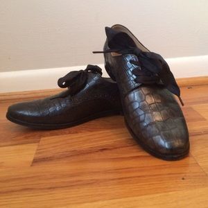 Coke Haan Breslyn Lace-up Oxfords, Black/Silver