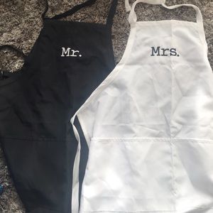 ‼️MUST BUNDLE‼️New his and hers cooking aprons
