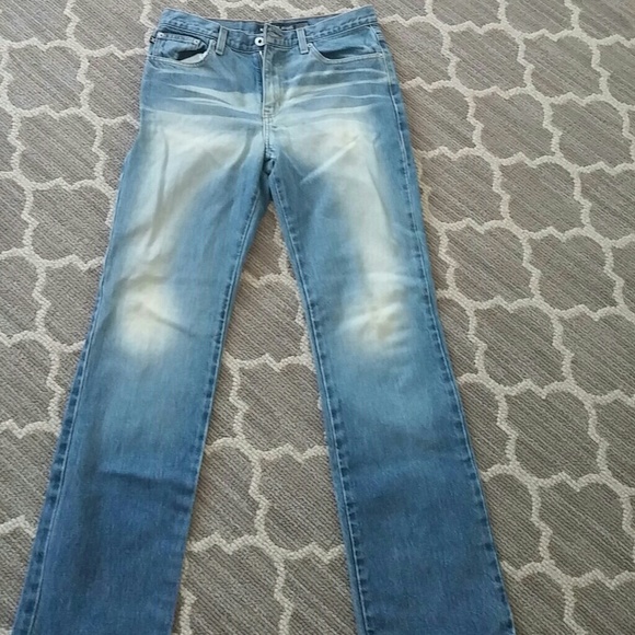 Acid wash jeans