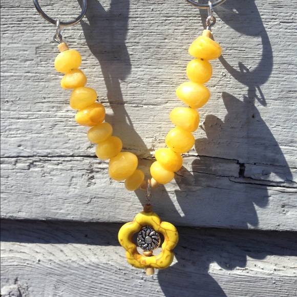 Necklace earring set.