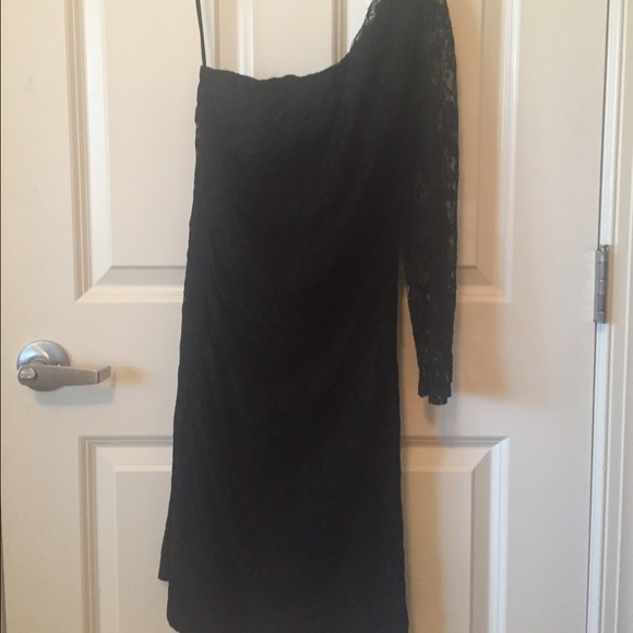 Express One- Shoulder Lace Dress