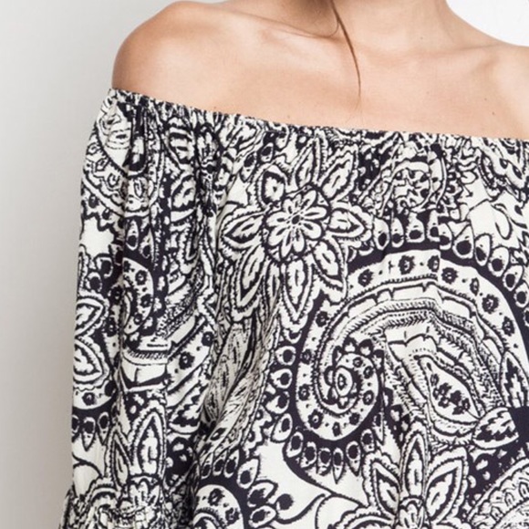 πSTACEY paisley off shoulder dress BLACK - Picture 3 of 3