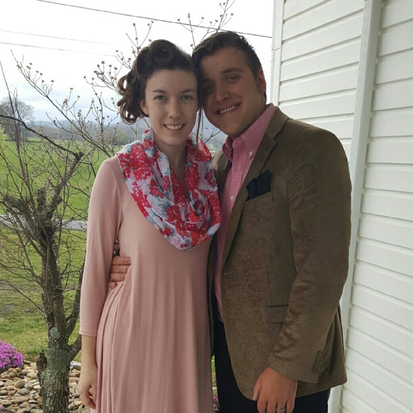 Meet your Posher, Rebecca - Picture 1 of 1