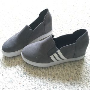 cute platform sneakers!