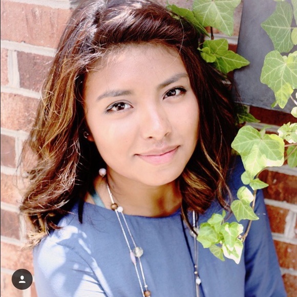 Meet your Posher, Dulce