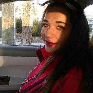 Meet your Posher, Ginny