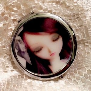 BEAUTIFUL VINTAGE COMPACT MIRROR