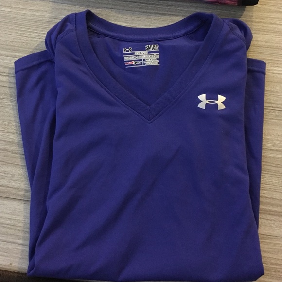 Under Armour T-shirt