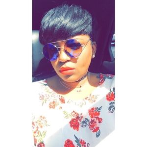 Meet your Posher, Jalisa