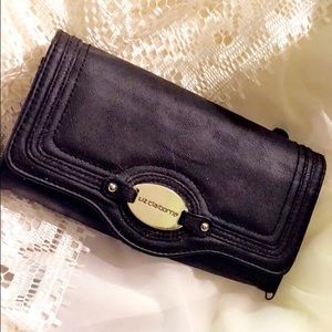 LIZ CLAIBORNE WALLET