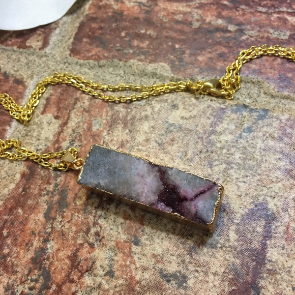 🌸Natural Stone Purple Necklace🌸 - Picture 4 of 4