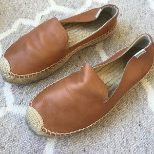 Leather Soludos in Tan