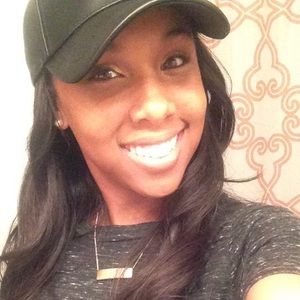 Meet your Posher, Cherina