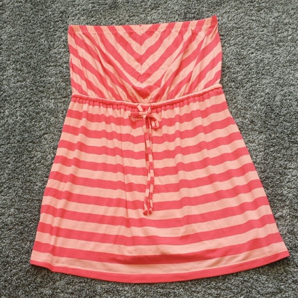 Mossimo strapless dress with tie