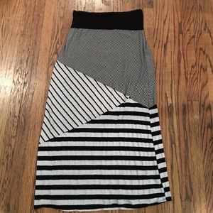 Black striped maxi skirt