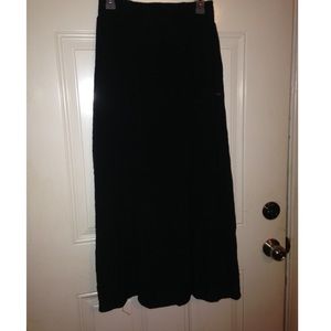Long black skirt