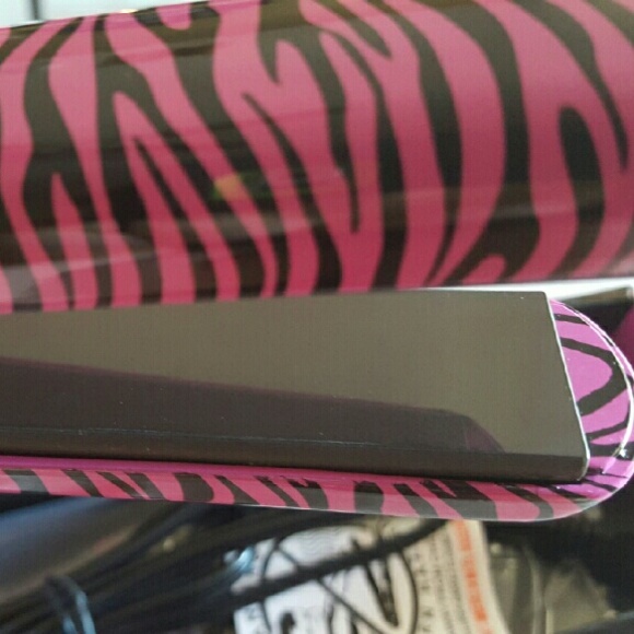 Stylehouse Ceramic iron
