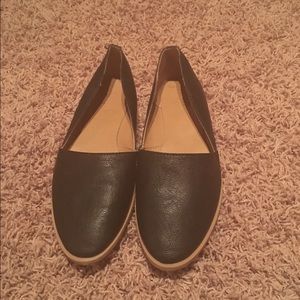 Old navy leather flats!✨